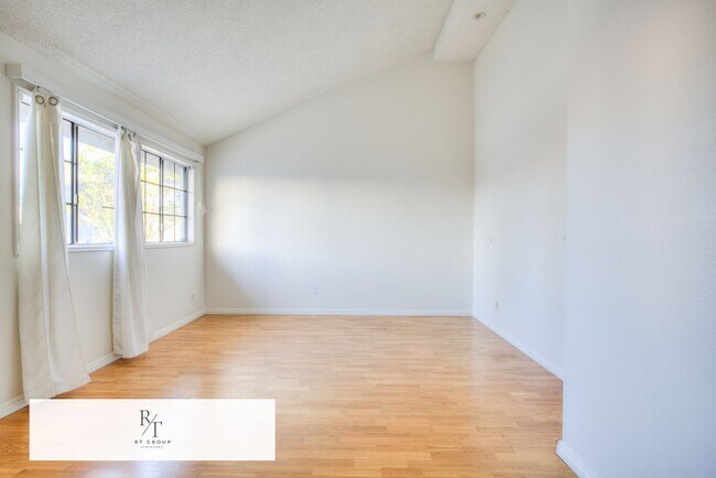 Building Photo - 15748 Tetley St