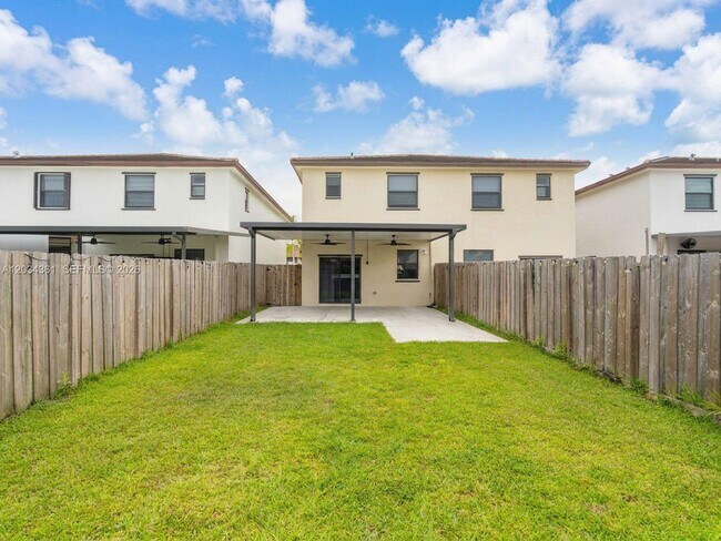 Building Photo - 25175 SW 108th Ave