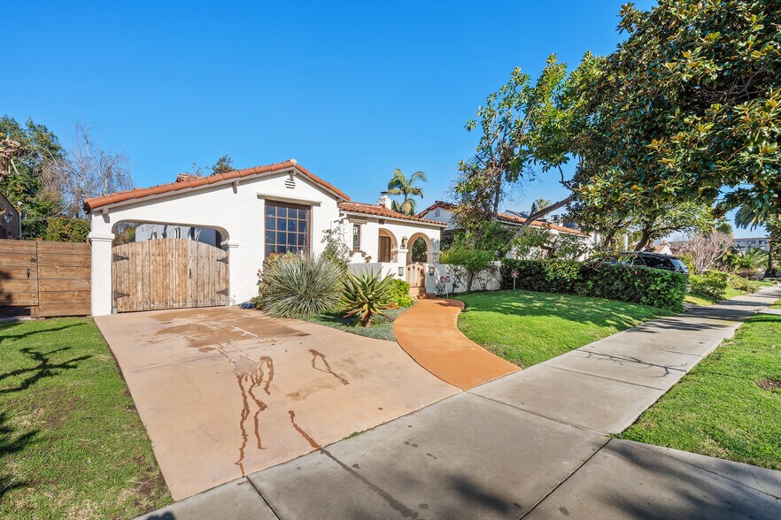 Building Photo - 10525 Tennessee Ave
