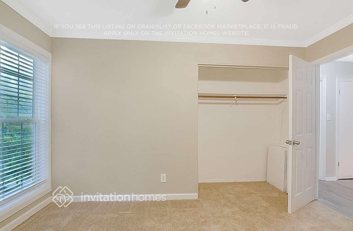 Building Photo - 1243 Gatehouse Dr