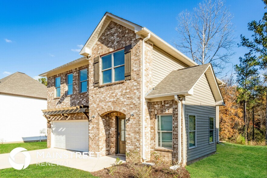 Building Photo - 1405 Brookhaven Dr