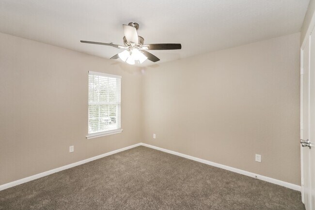 Building Photo - 13214 Montclair Point Ct