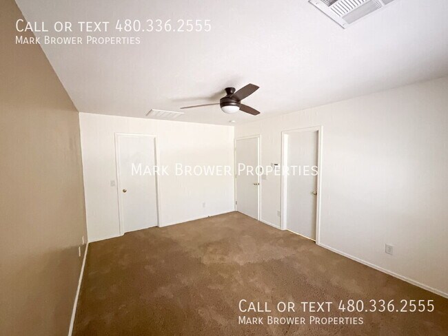 Building Photo - 2150 E Sunland Ave