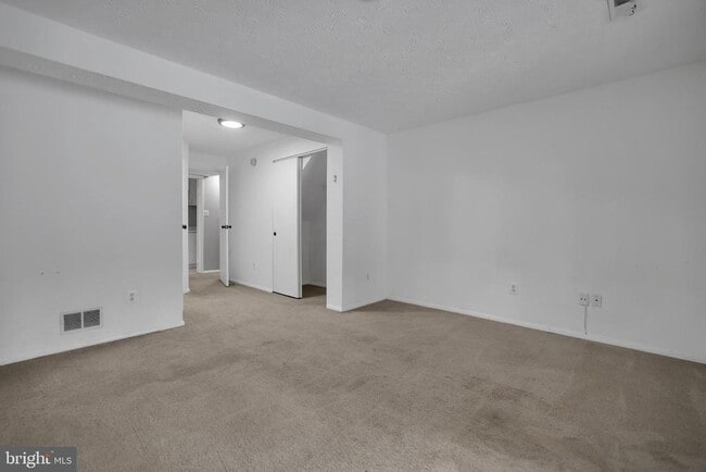 Building Photo - 1645 10th St S