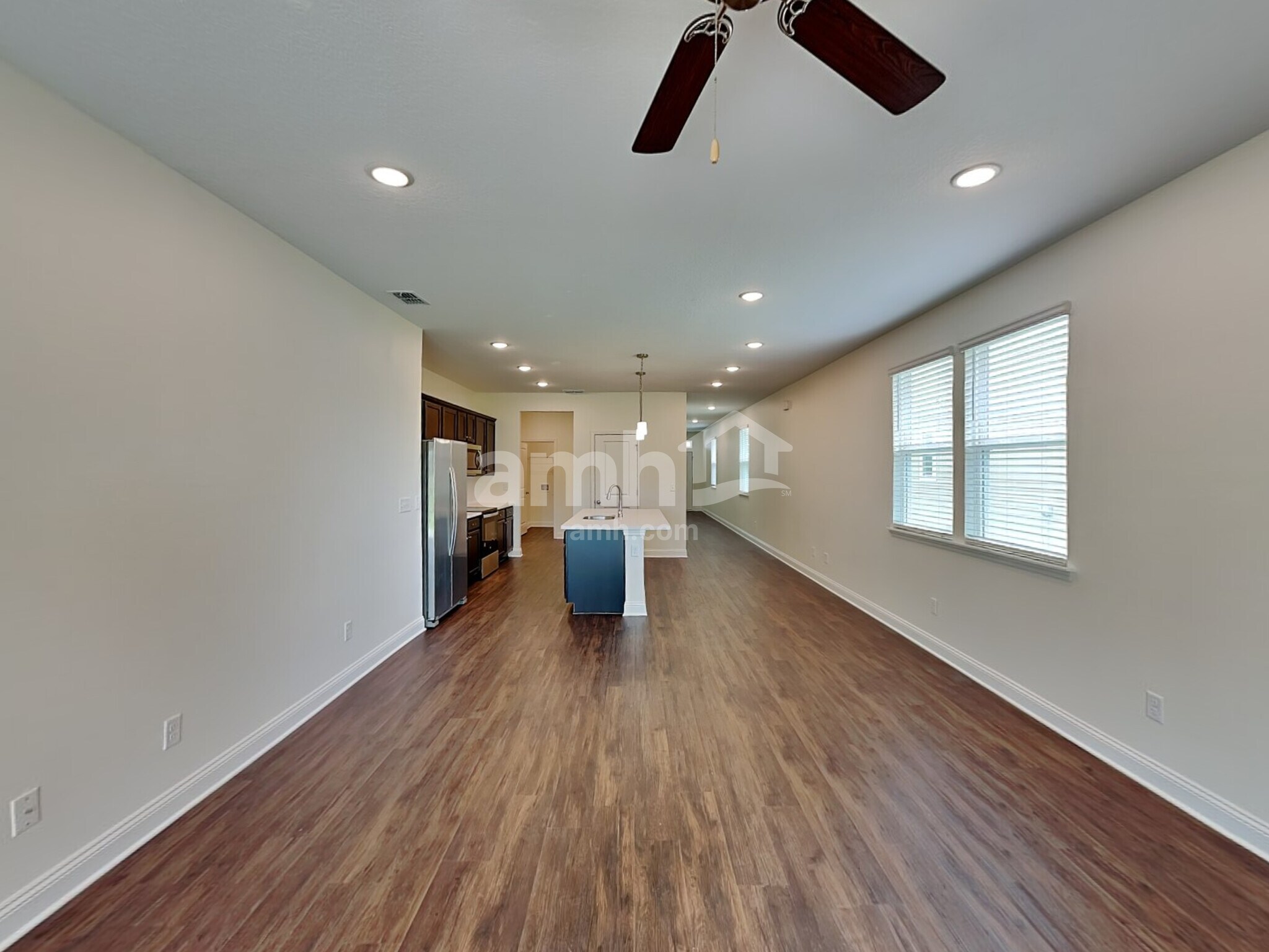 Building Photo - 507 Onate Cir