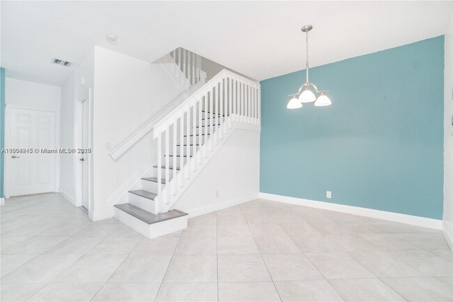 Building Photo - 11425 NW 34th Pl