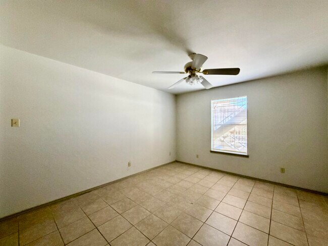 Building Photo - 507 Shiloh Dr