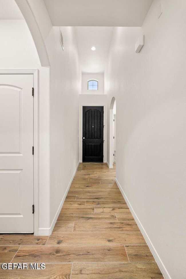 Building Photo - 14941 Concept Ct