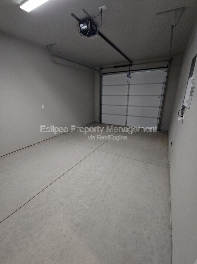 Building Photo - 513 Washington Ave