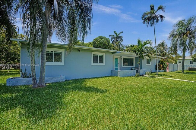 Building Photo - 16000 N Miami Ave