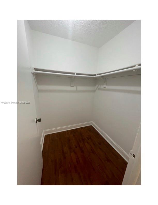 Building Photo - 10845 SW 112th Ave