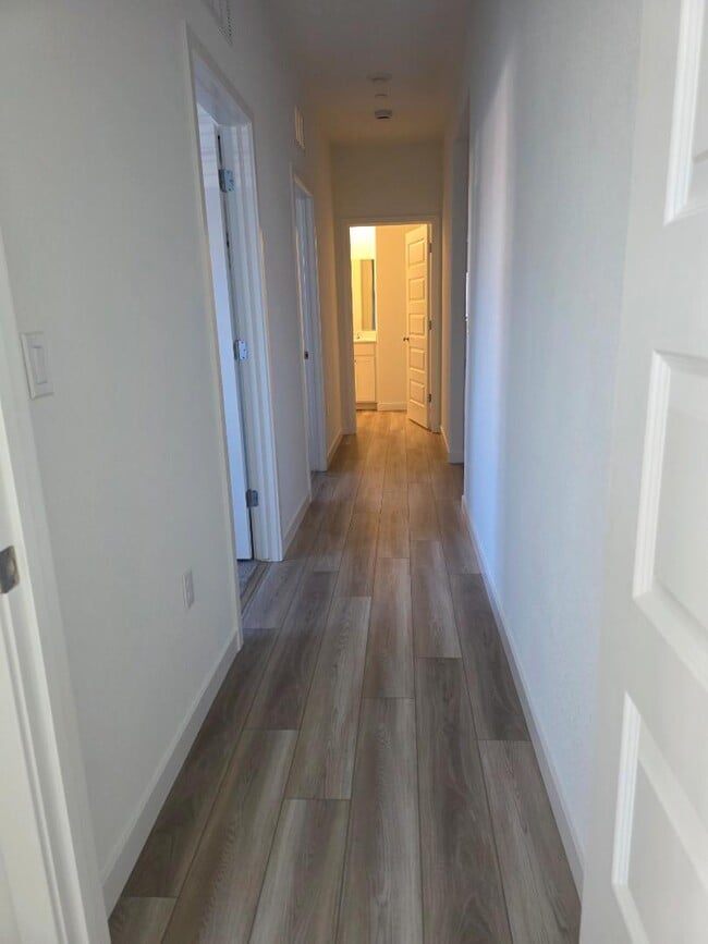 Building Photo - 2165 Miners Peak Wy