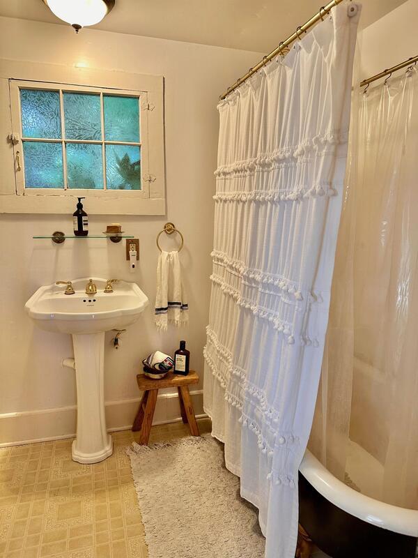 Building Photo - 212 Nevada St