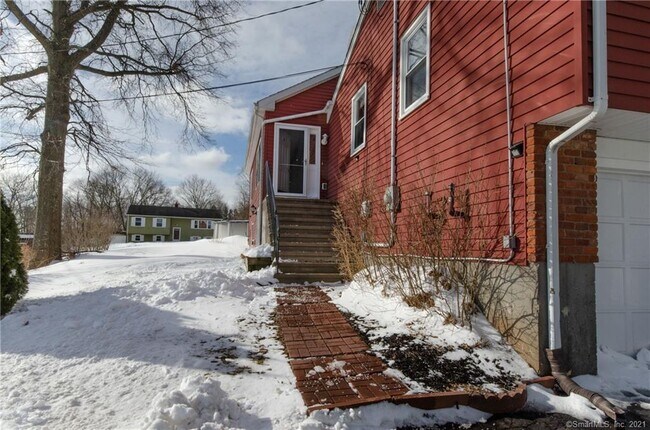 Primary Photo - 157 Cook Hill Rd