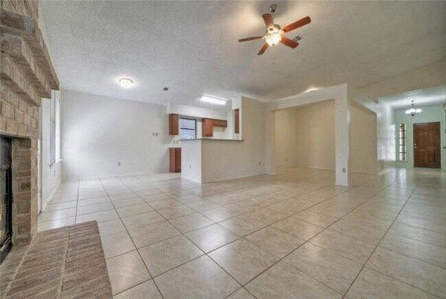 Building Photo - 3103 Pepper Grass Trail