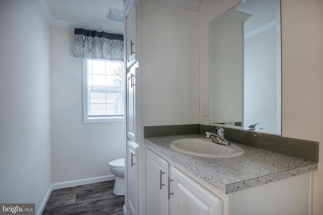 Building Photo - 11359 1st St