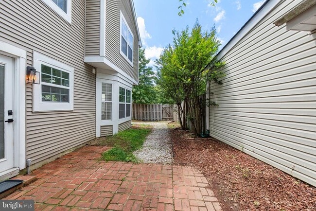 Building Photo - 6117 Blue Whale Ct