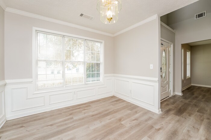 Building Photo - 95 Bermuda Cir