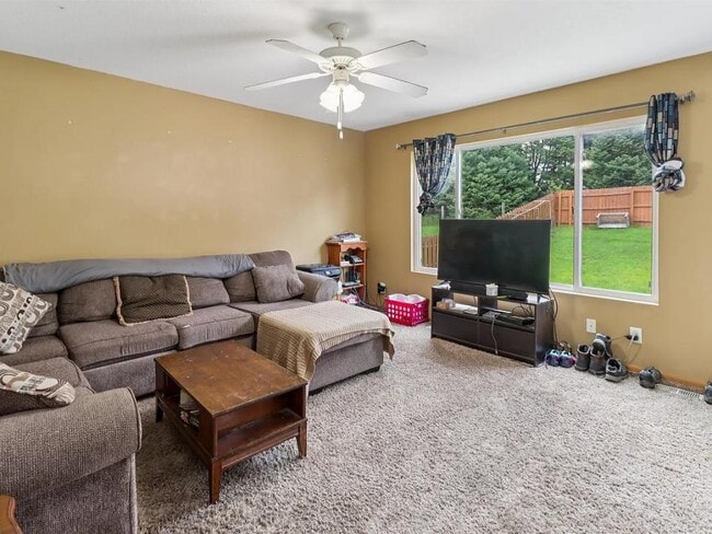 Building Photo - 4103 SW Westview Dr