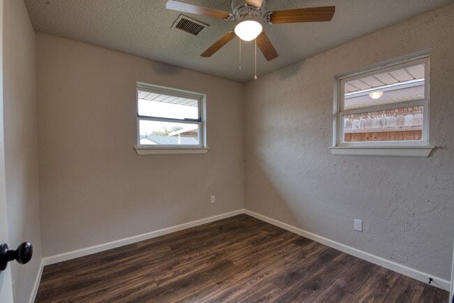 Building Photo - 2828 SW 83rd St