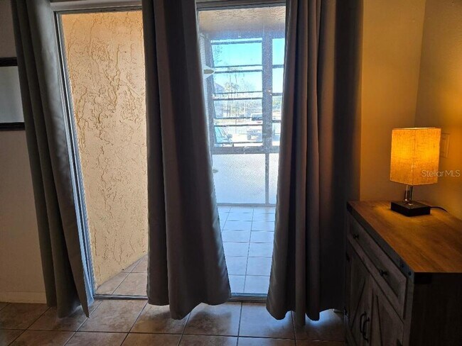 Building Photo - 4908 38th Way S