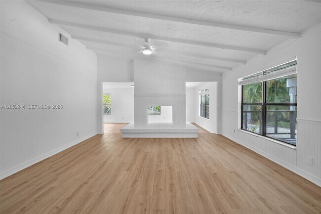 Building Photo - 5096 SW 28th Terrace