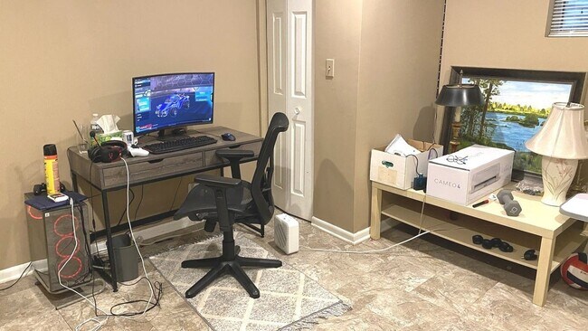 Building Photo - 322 Inverrary Ln