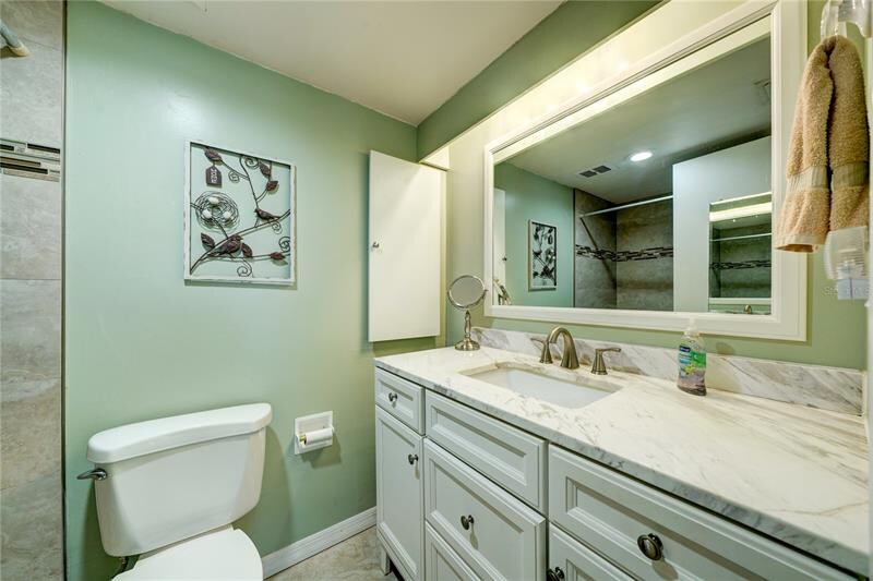 Building Photo - 6213 Dewdrop Way