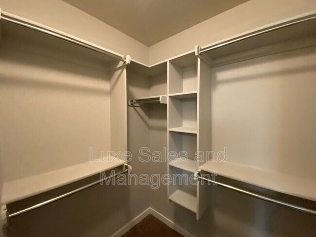 Building Photo - 1407 MacAlpine St