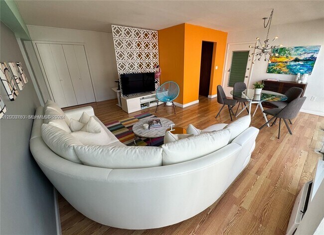 Building Photo - 1400 Pennsylvania Ave