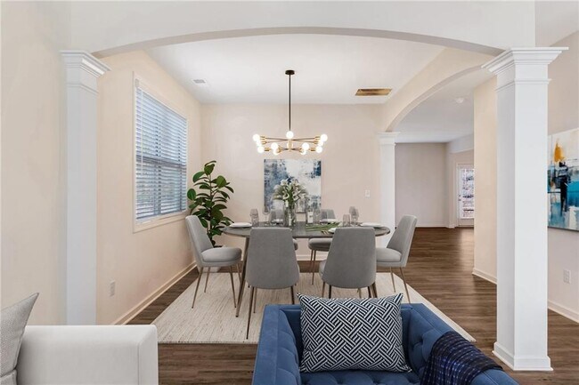 Building Photo - 153 Wayside Terrace