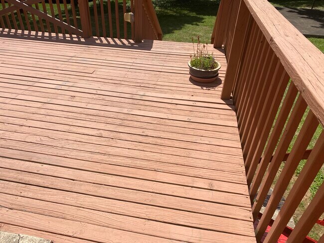 Building Photo - 7936 Montgomery Ave