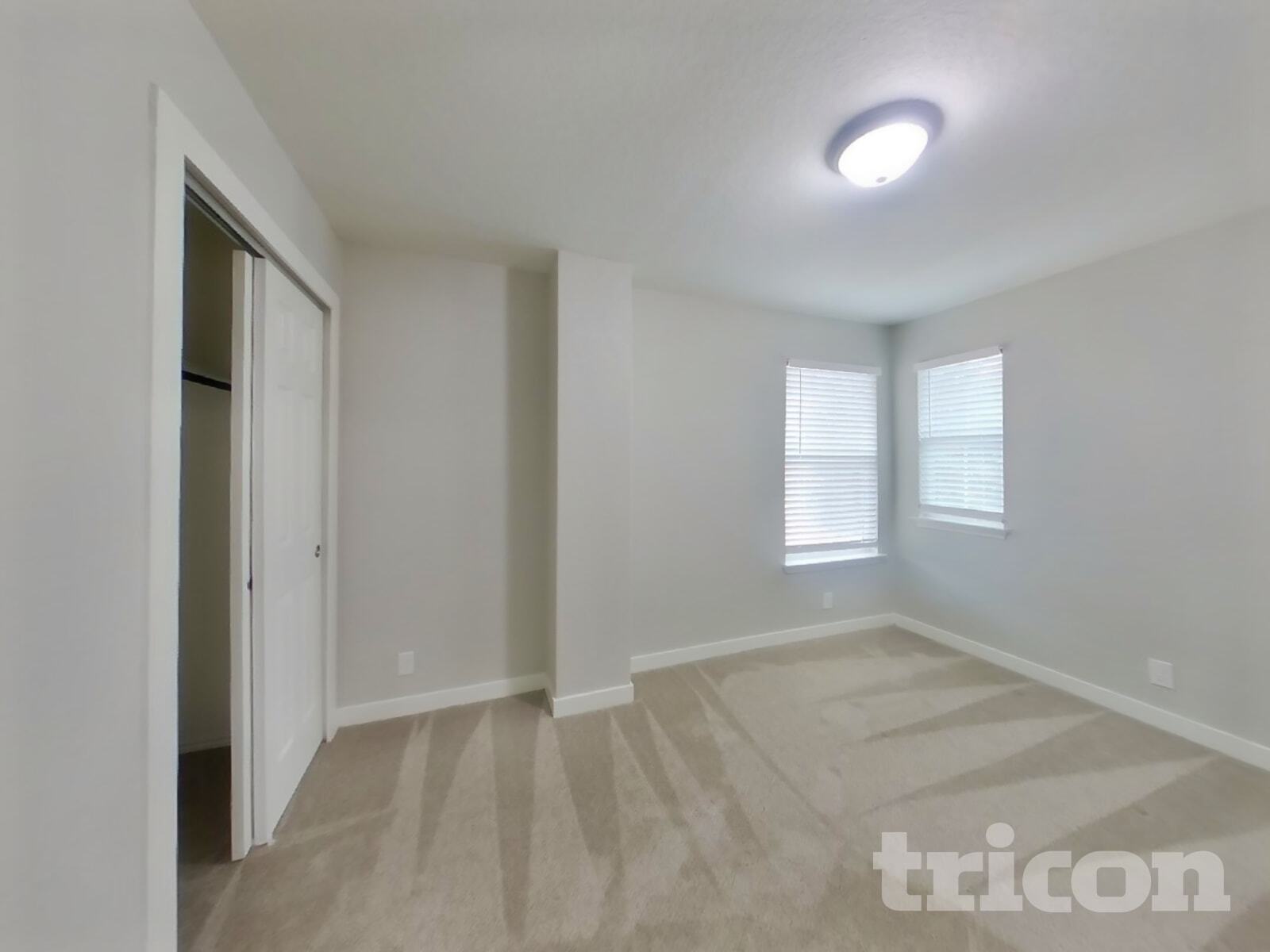 Building Photo - 131 Reeves Garden