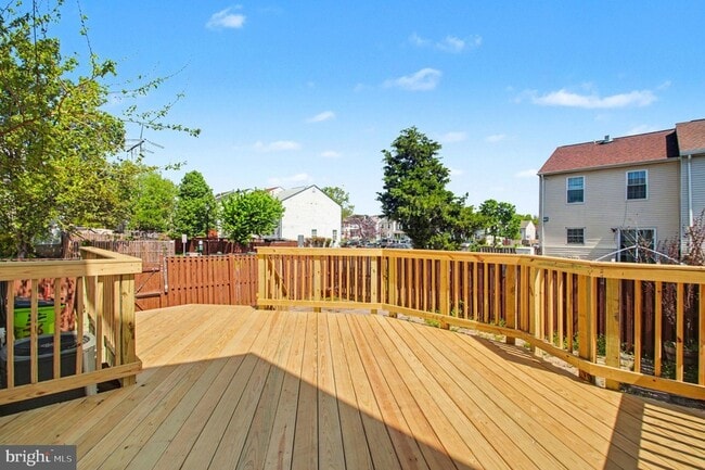 Building Photo - 3648 McDowell Ct