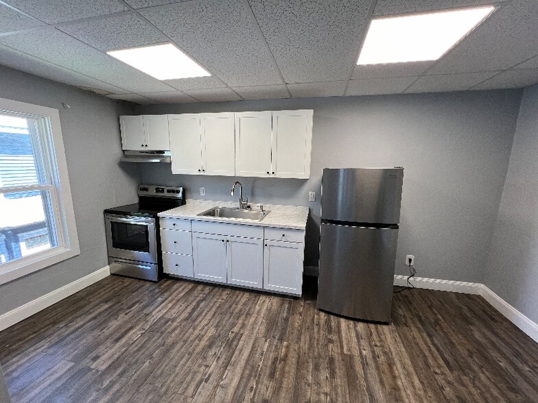 Building Photo - 31 Griswold St