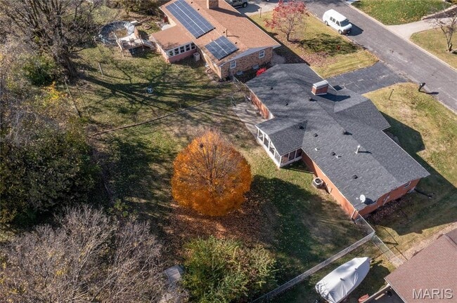 Building Photo - 126 Hampton Dr