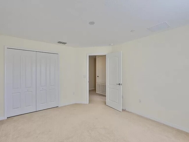 Building Photo - 10144 Arbor Run Dr