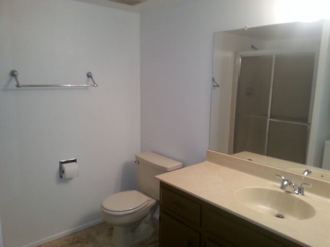 Building Photo - 8841 N 8th St