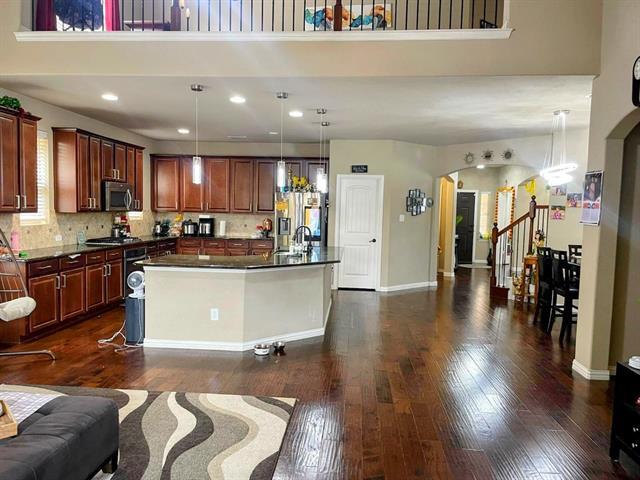 Building Photo - 2717 Calmwood Dr
