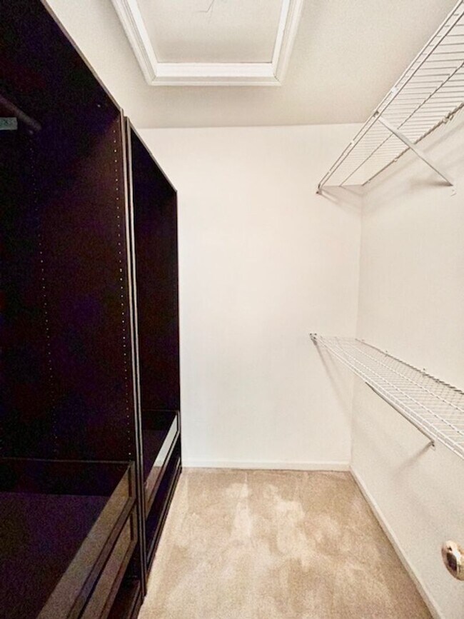 Building Photo - 7503 Westmore Dr