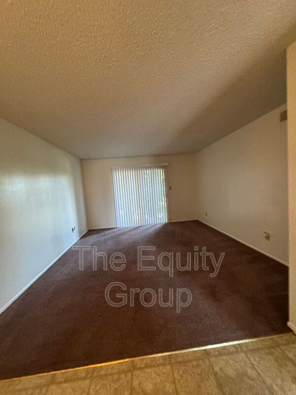 Building Photo - 310 N Westfield St