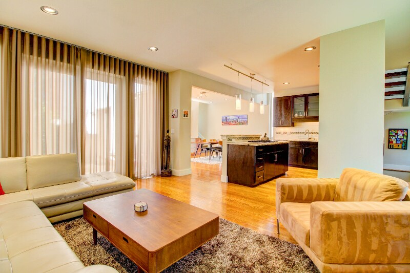 Building Photo - 414 Harrison St