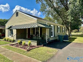 Building Photo - 1529 Mckinley Ave NE