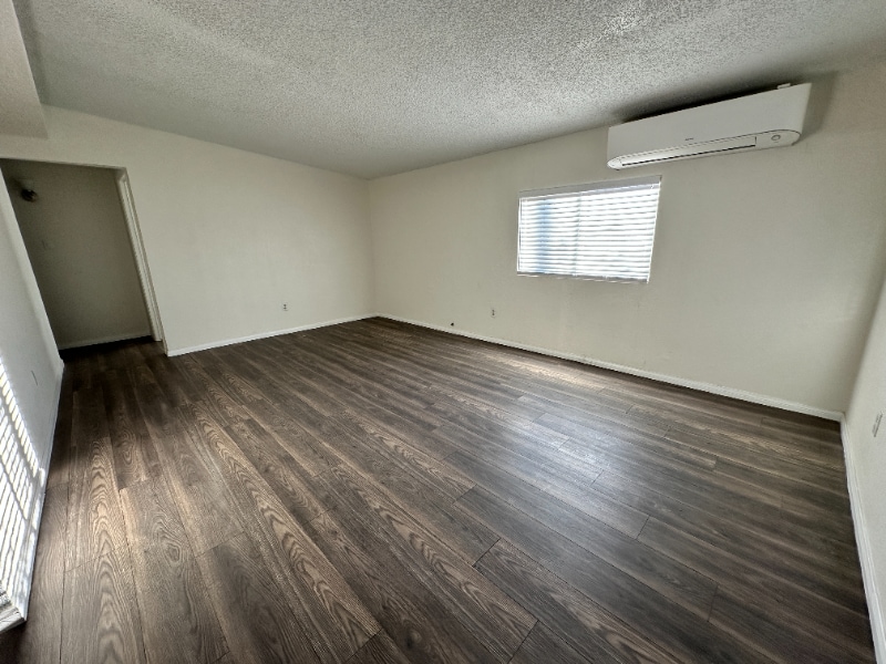Building Photo - 72662 Sunnyslope Dr