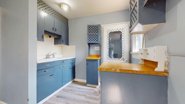 Building Photo - Cute ranch in Mansfield!