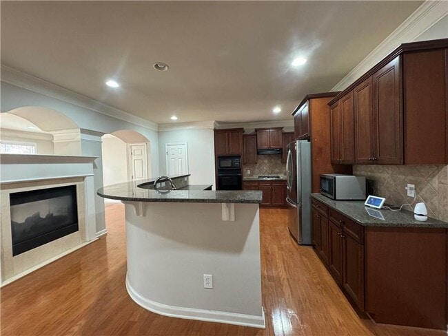 Building Photo - 10905 Brunson Dr