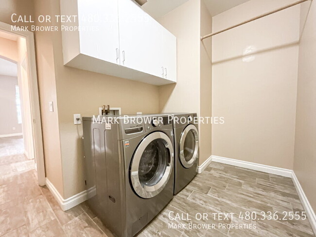 Building Photo - 5127 S Marble St