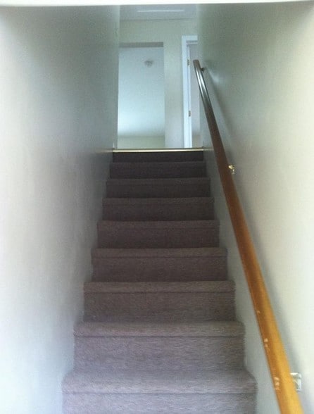 Building Photo - 302 S 2nd St