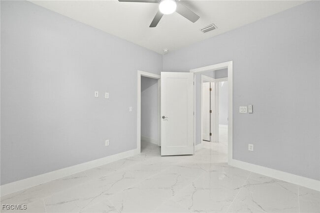 Building Photo - 3733 15th St W
