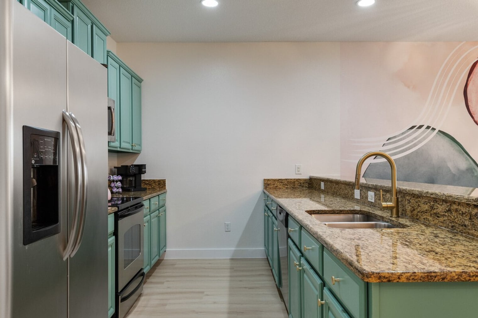 Building Photo - 8883 Candy Palm Rd